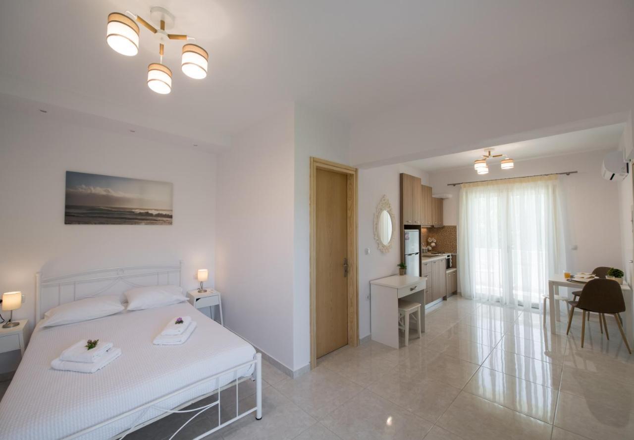 Bounatsa Studios & Apartments Nydri  Extérieur photo