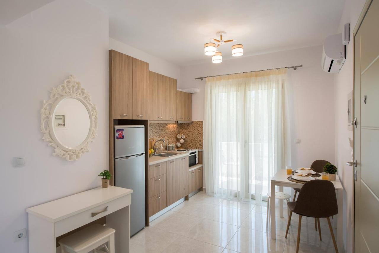 Bounatsa Studios & Apartments Nydri  Extérieur photo